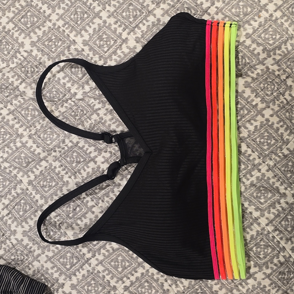 PINK Sport Medium